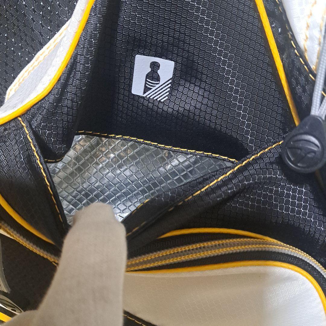 テーラーメイドRBZ STAGE 2 スタンド式キャディバッグ。美品！