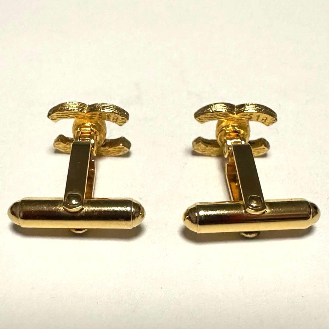 シャネル　CHANEL　カフスボタン　カフスリンク　ココマーク　ゴールド　極美品
