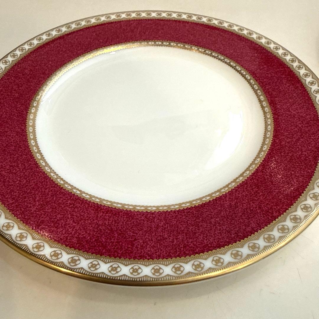 ウェッジウッド　ユーランダー　パウダールビー　17.5㎝プレート3枚【美品】黒壺