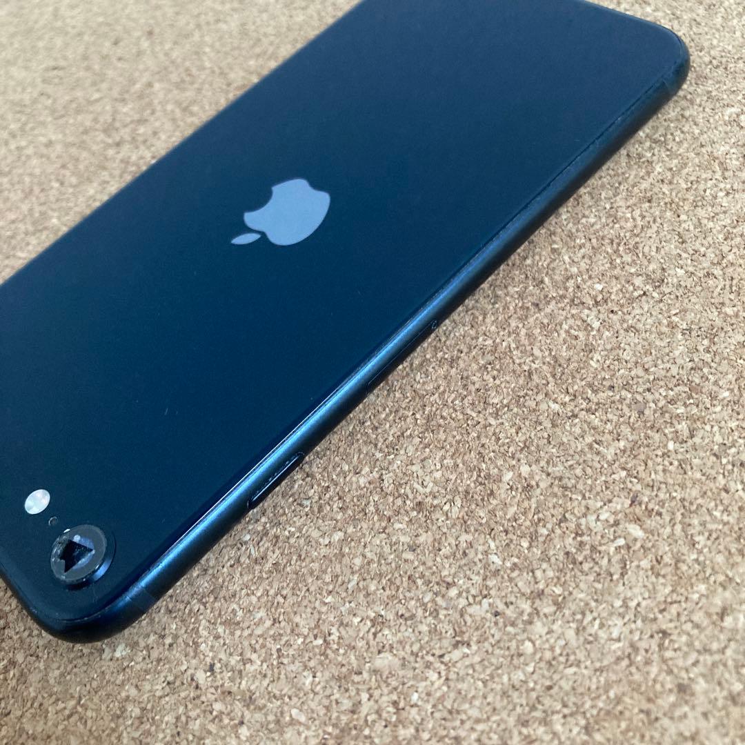 4027【早い者勝ち】電池良好☆iPhoneSE3 64GB SIMフリー☆