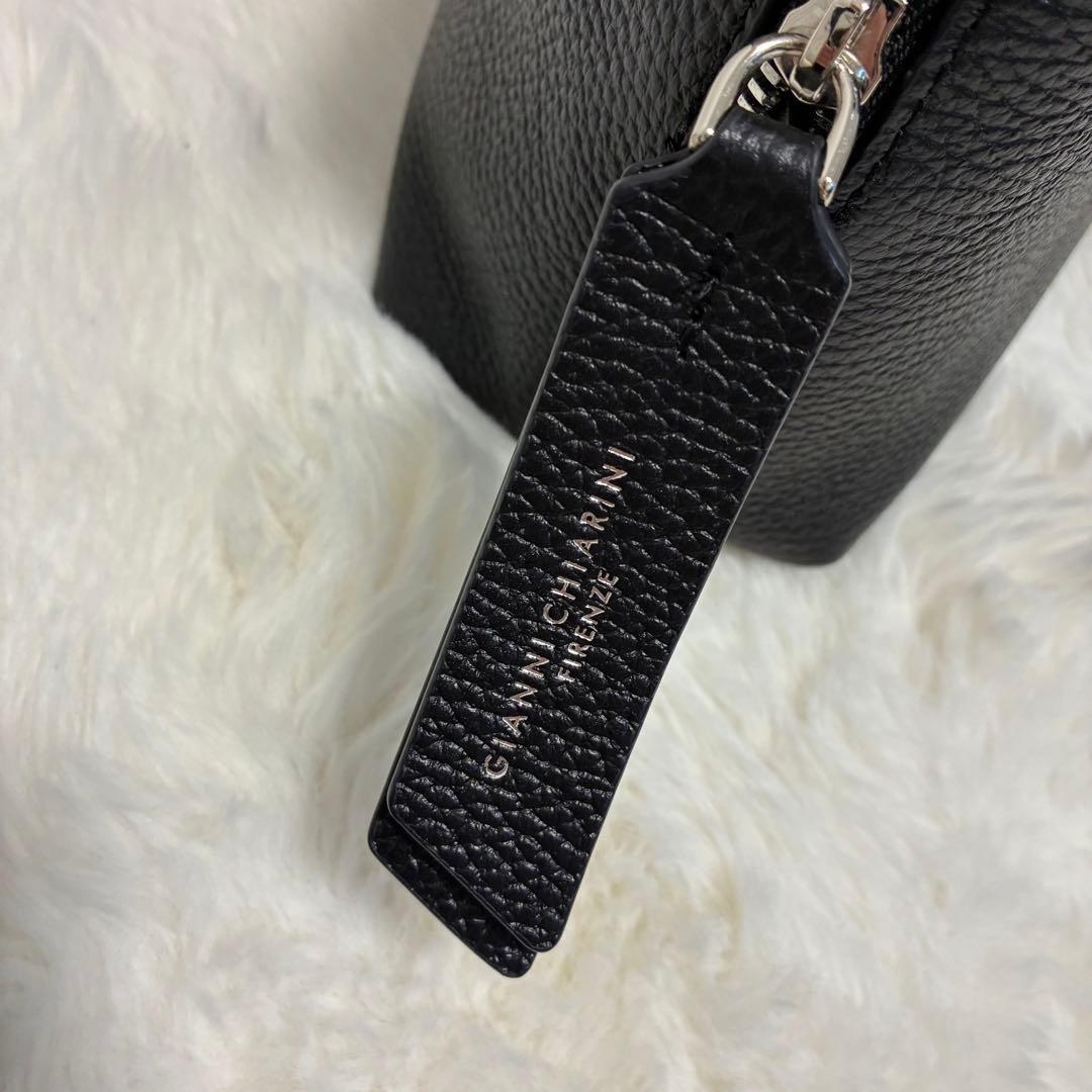た*そ様 GIANNI CHIARINI ショルダーバッグ アリファM