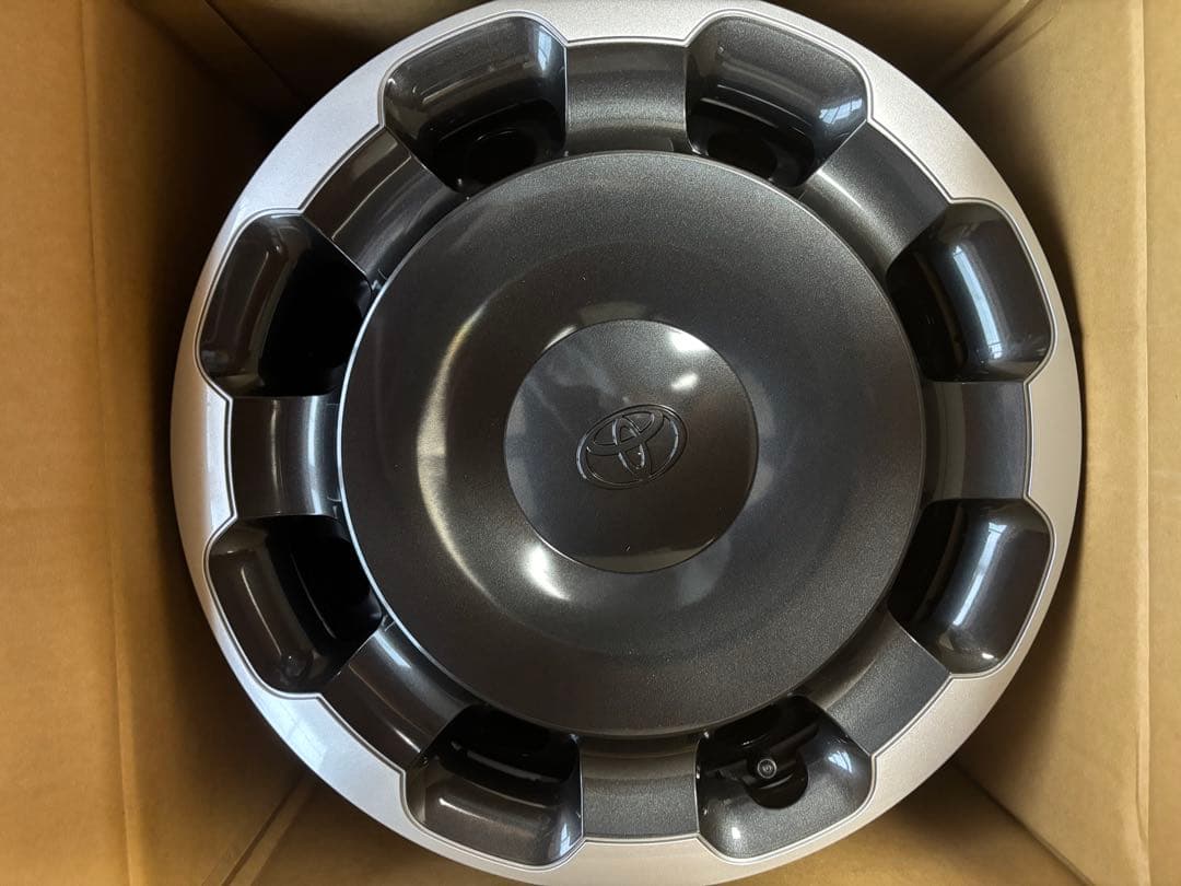 ①シエンタ15系Z グレード 15インチ スチールホイール、ホイールキャップ