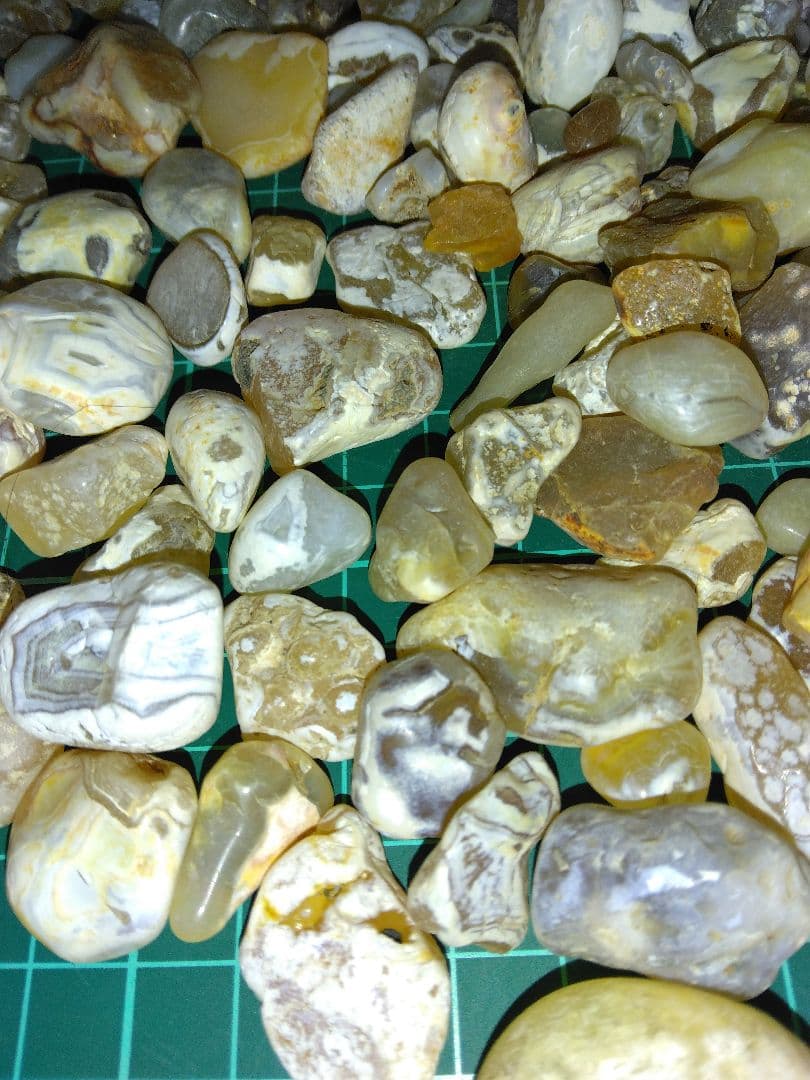 北海道各地産　瑪瑙　瑪瑙原石 鉱物標本　天然石　宝石　厳選美品