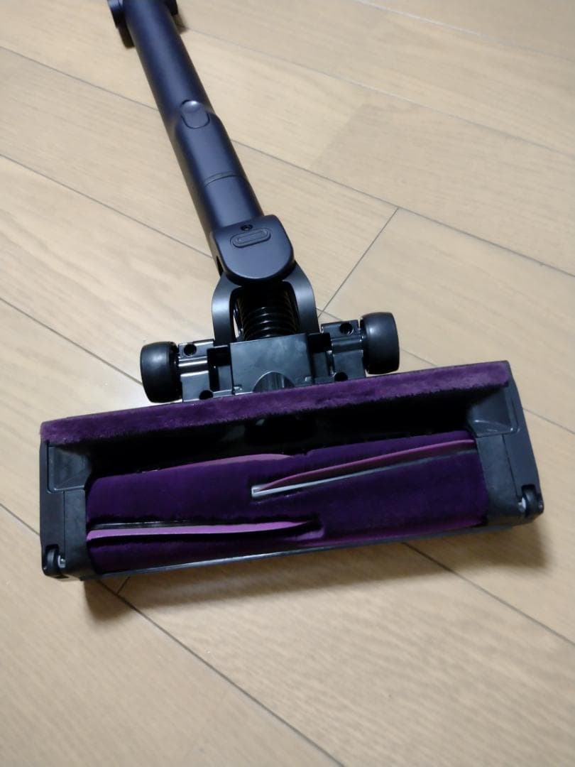 シャーク★コードレスクリーナー★LC551JBK★バッテリー新品と同等★