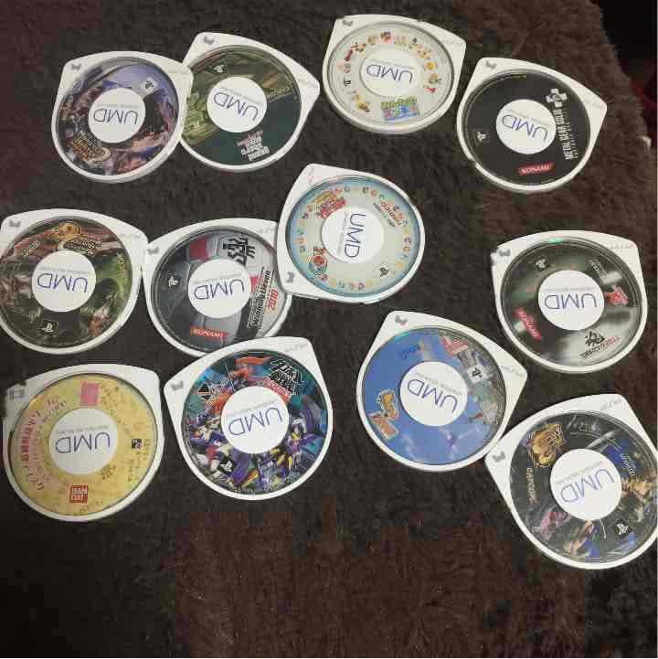 psp3000 カセット メモリースティック2GB.4GB.32MB