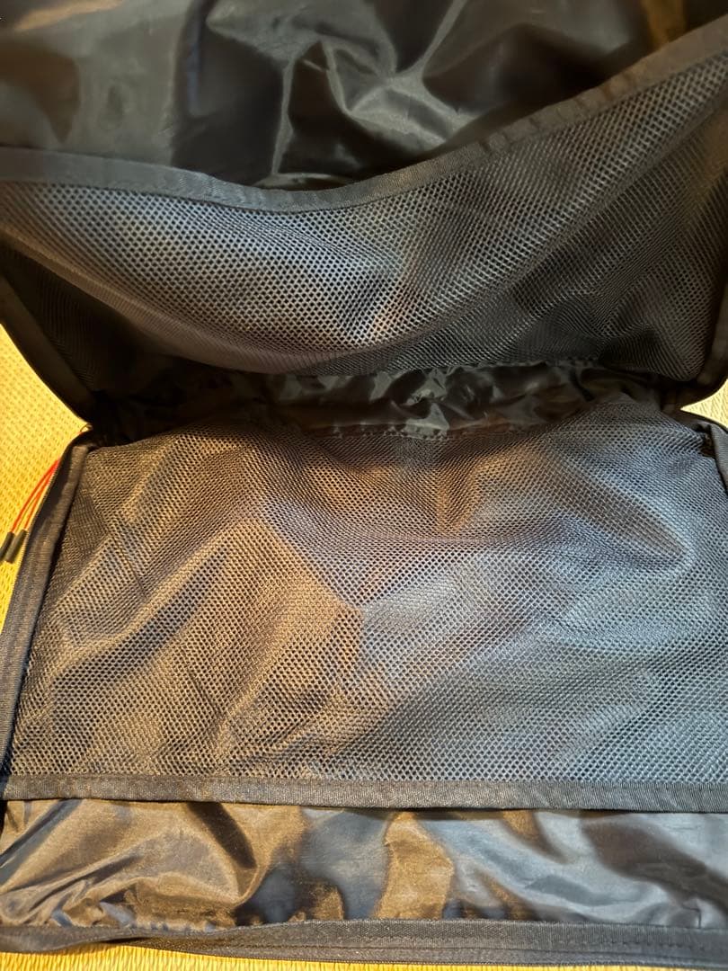 LARDINI トラベルパッカブル　グレー スーツ　セットアップ