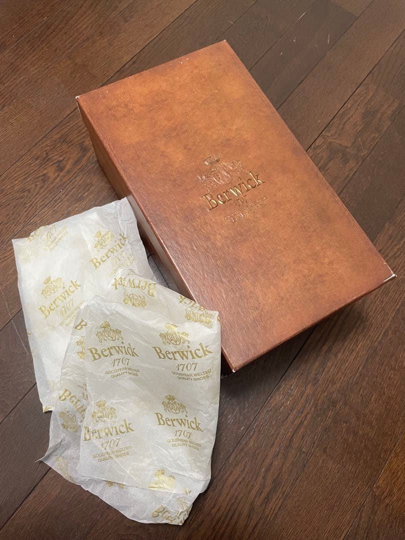 Berwick / 5260ROVI/ブラック/UK7/ローファー