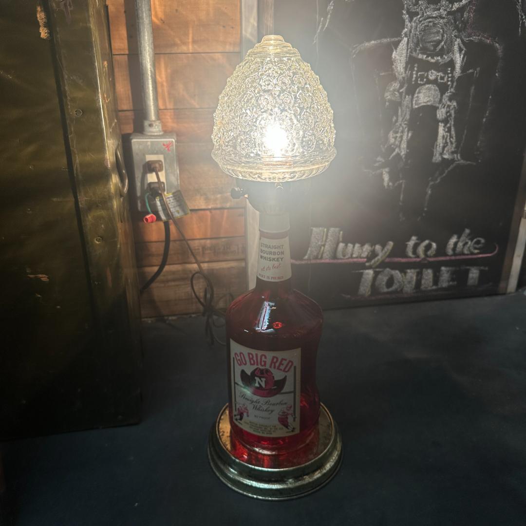 GO BIG RED ウイスキーボトルランプ ヴィンテージデスクランプUL認証品