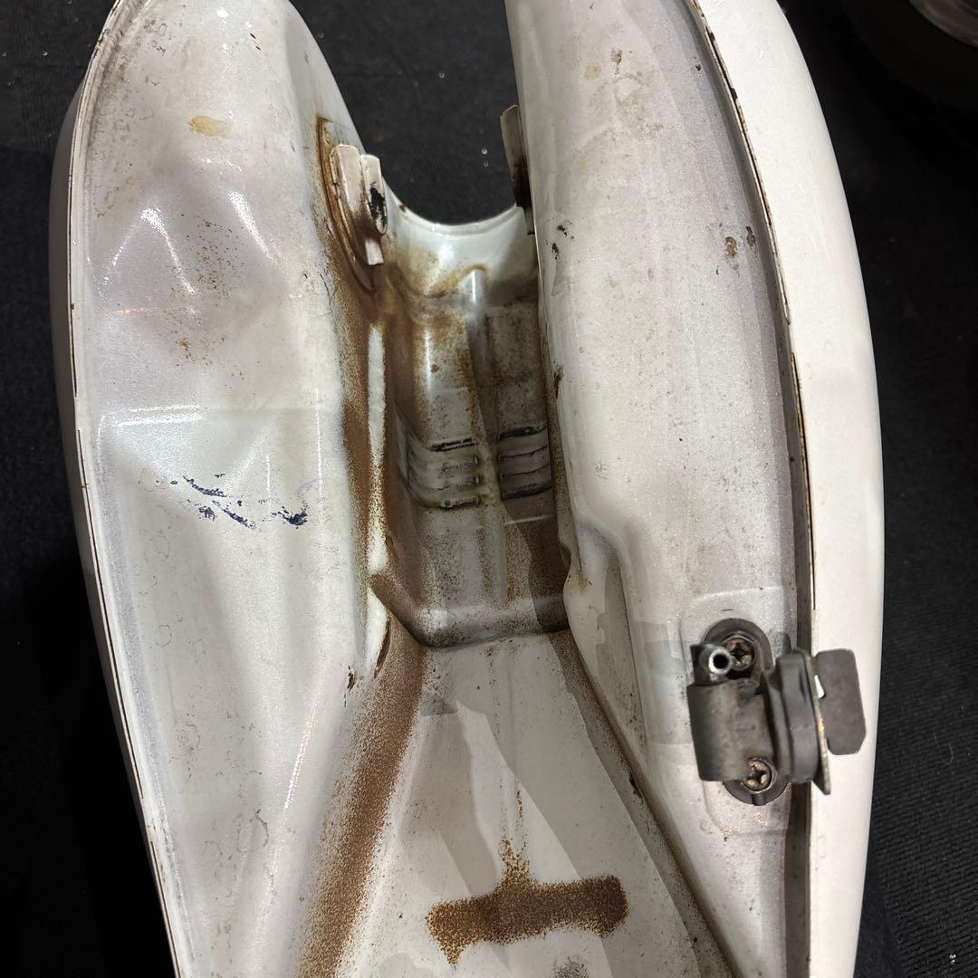 ボルティ250ガソリンタンク