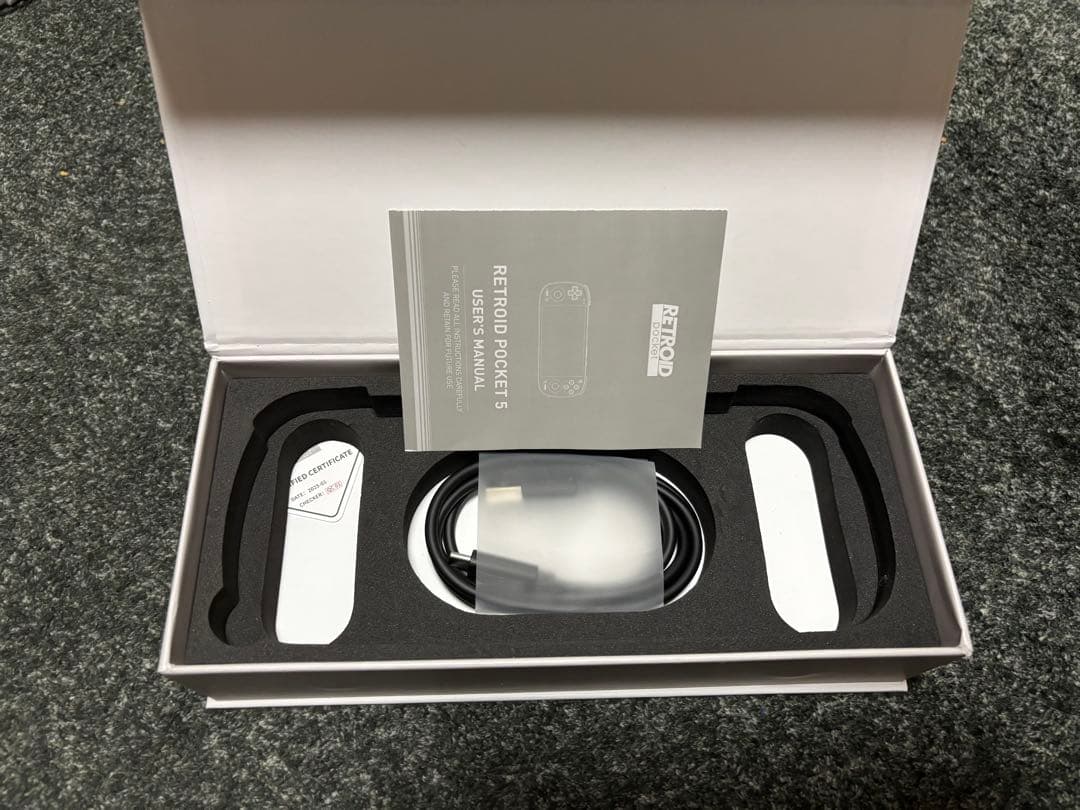 retroid pocket 5 GCカラー