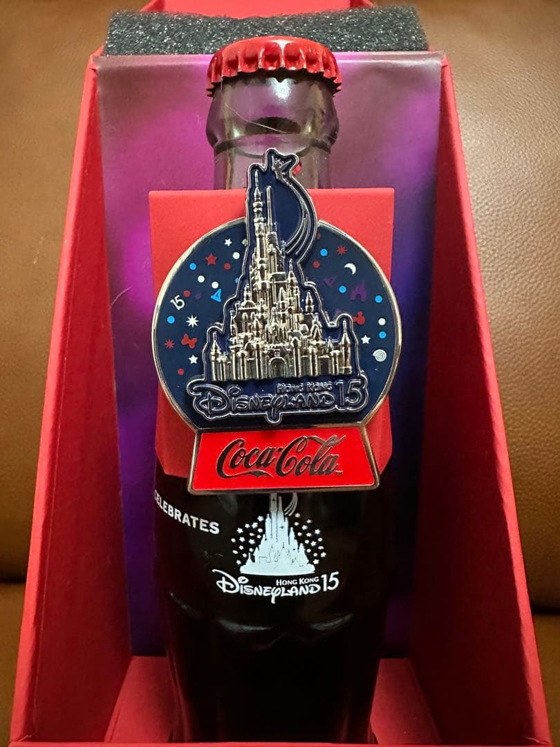 香港ディズニーランド15周年記念ボトル　コカ・コーラ　Coca-Cola