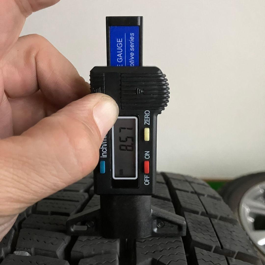 送料込 195/60R17 スタッドレスタイヤホイール4本セット ライズ(HV)