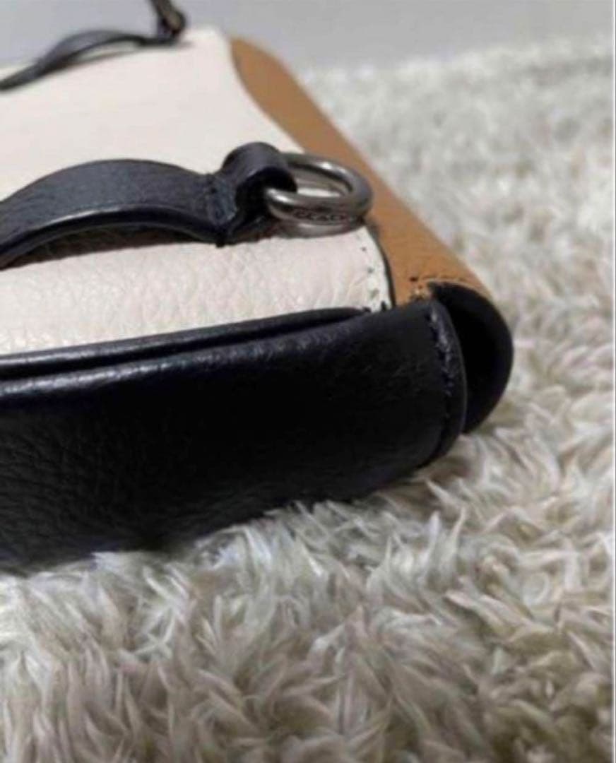 コーチ ジェイド カラーブロック 馬車 ロゴアウトレット ポシェット ショルダー