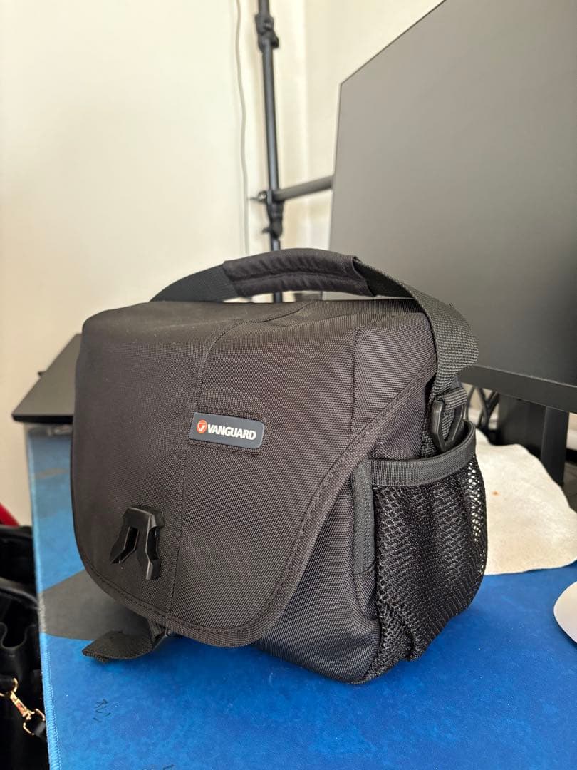 [美品]Sony α6400 ミラーレスカメラ + Tamronレンズセット