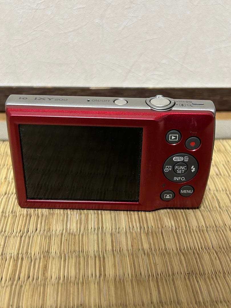 デジカメ　CANON キャノン　デジタルカメラ　PC2333