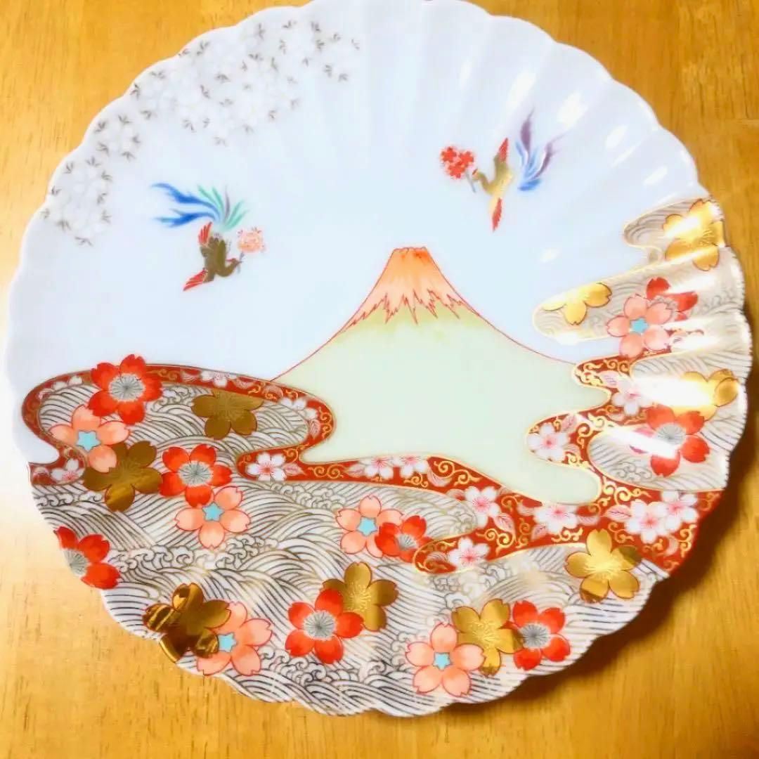 【送料込み】深川製磁 染錦富士と鳳凰文 飾皿