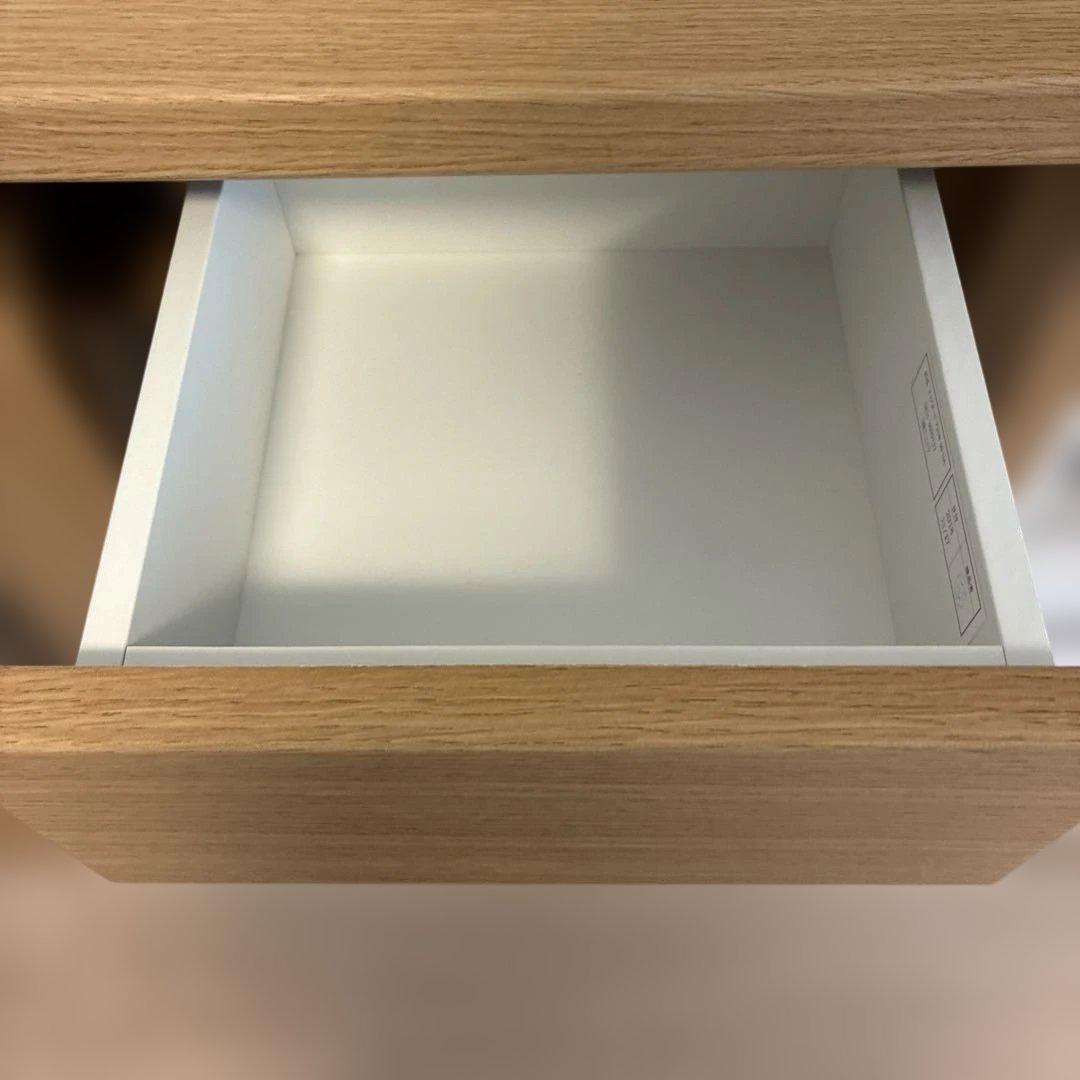 スライドドア式　食器棚