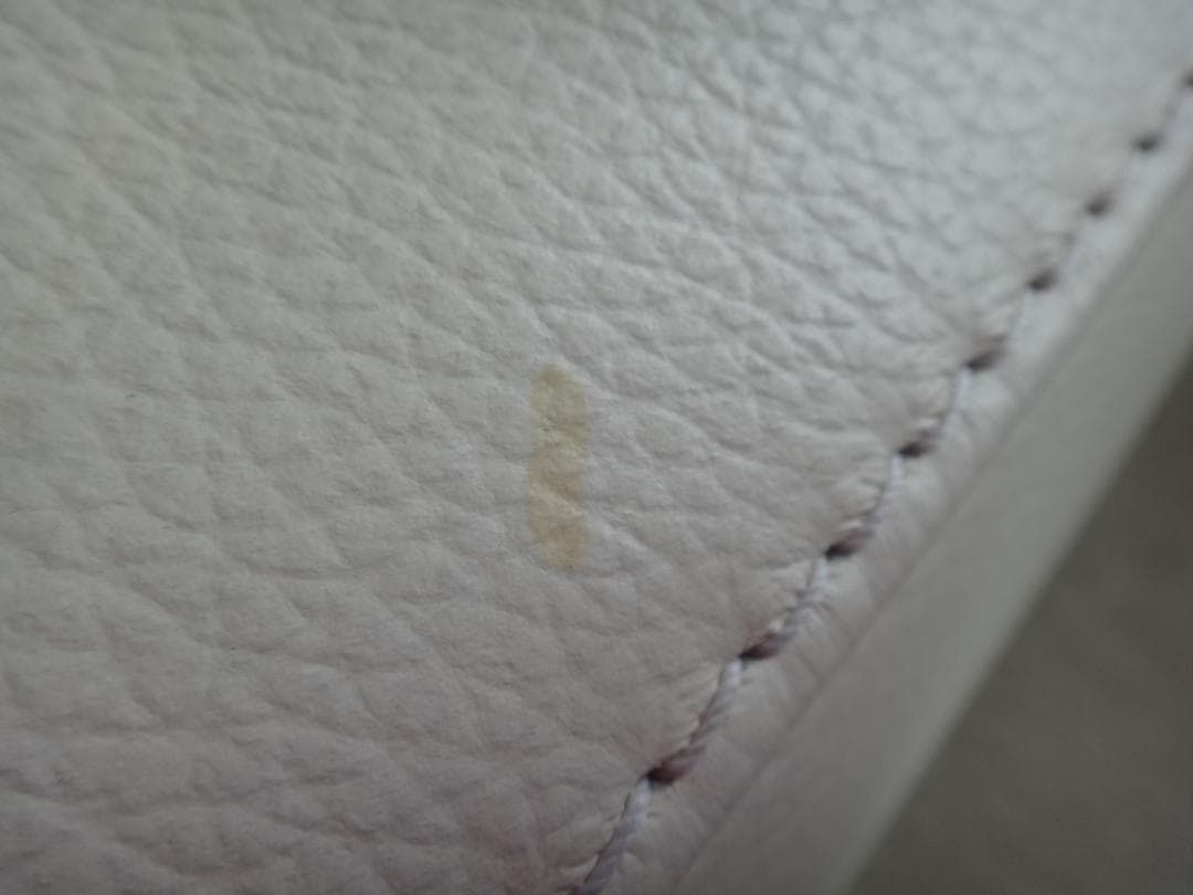 大塚家具 革張り2人掛け白ソファ IDC L/S COMFORT 11中古品！