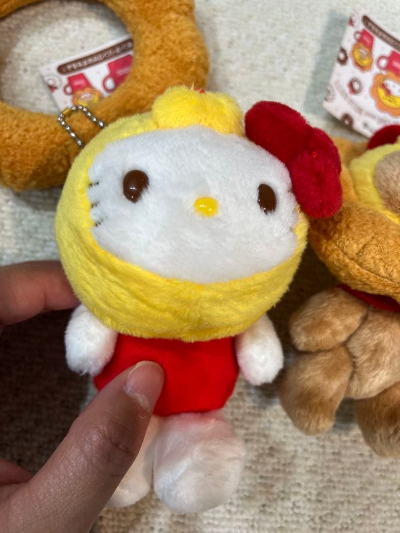ハローキティポンデライオンコラボマスコット　キティ　チャム　サンリオ