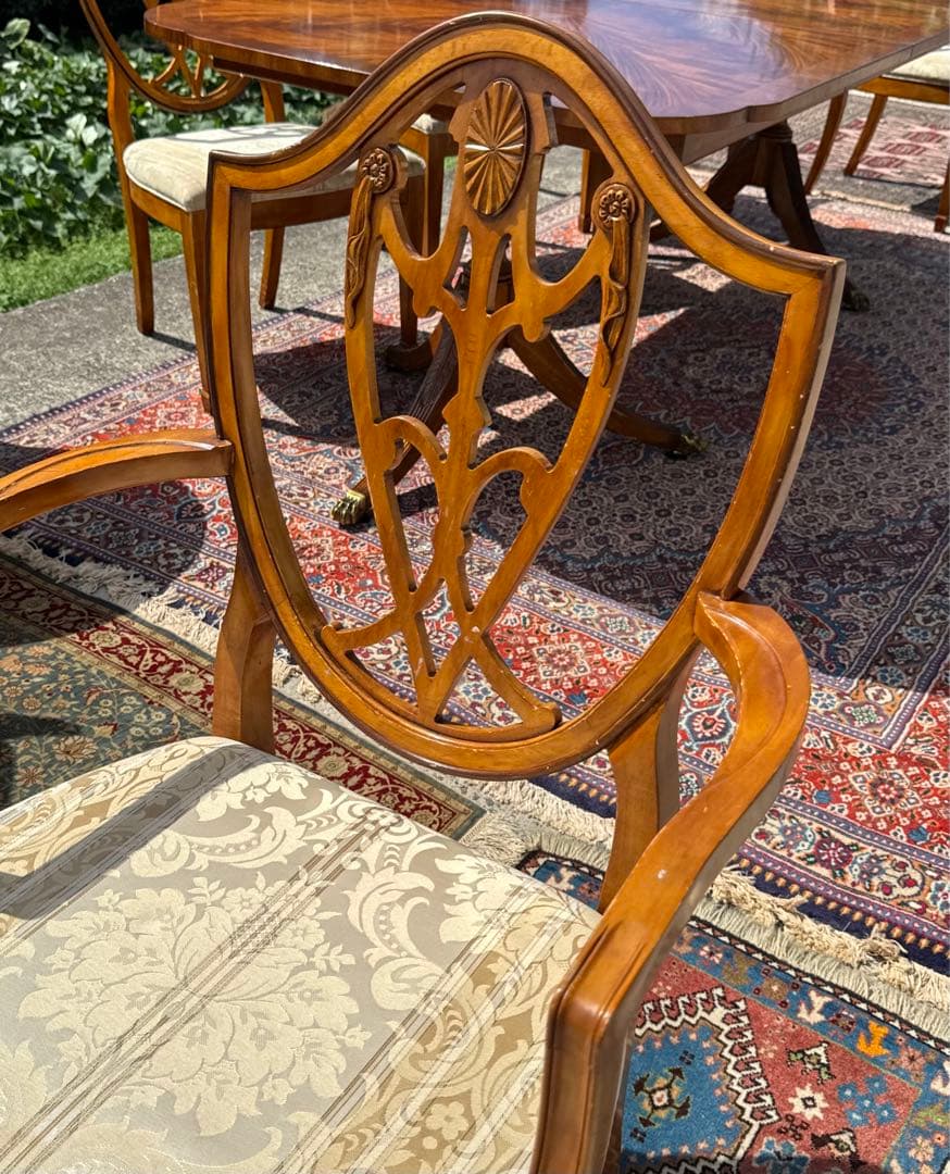 ドレクセル DREXEL 高級ダイニングチェア 1脚 シールドバック 02