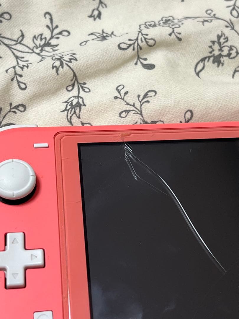 Nintendo Switch Lite ピンク　本体