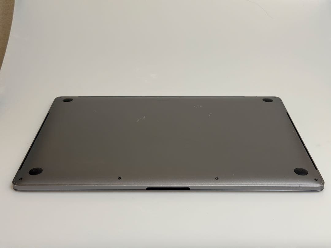 MacbookPro 15インチ 2016 Core-i7 16GB 1TB