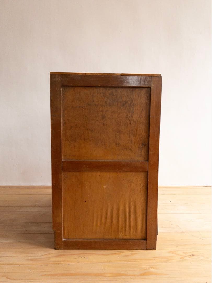 ガラス棚　木製　収納棚　引き戸　古道具　古家具　アンティーク