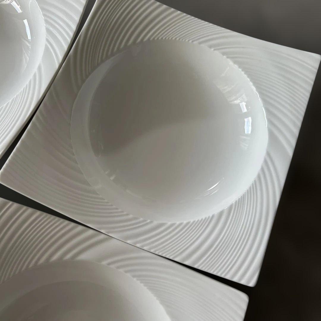 ウェッジウッド　スクエアボウル　4枚セット　パスタ皿、スープ皿、うつわ