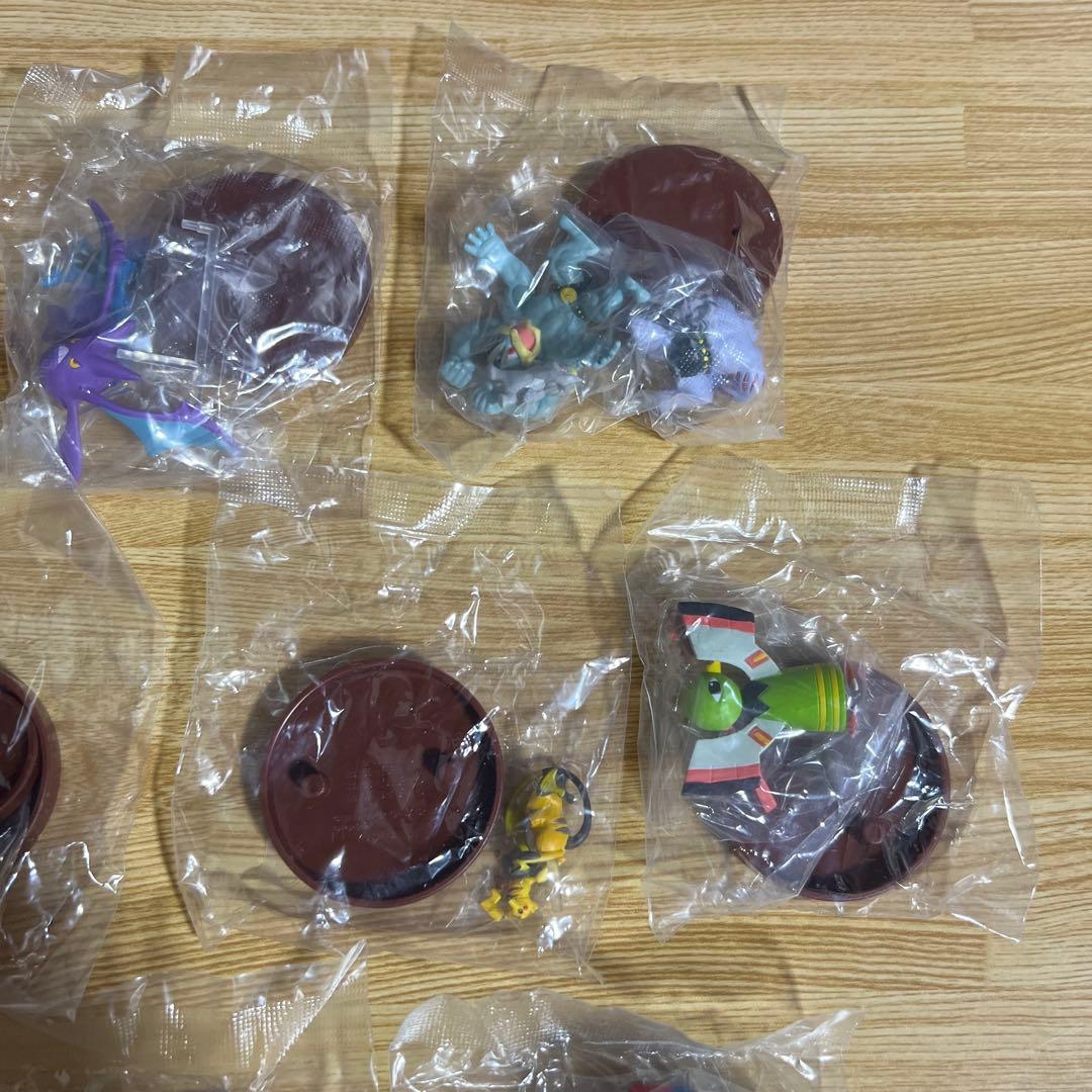 【未開封】立体ポケモン図鑑　第5集　全11種中の内10種　ポケモンフィギュア