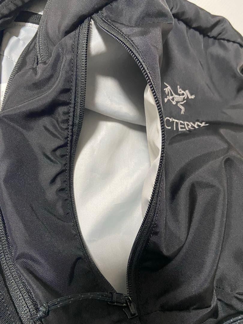 美品 ARC'TERYX マンティス26アークテリクスmantis旧型 廃盤