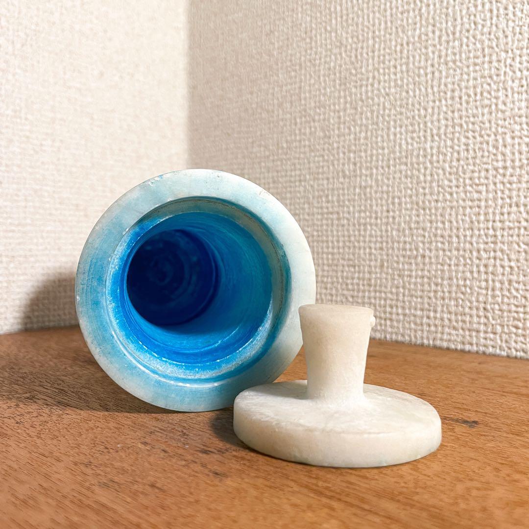 【19世紀後半】スペイン製アルバスター 容器 青染 半透明