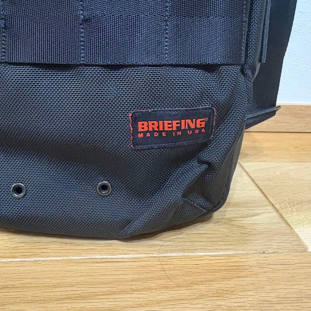美品　BRIEFING ブリーフィング　デイトリッパー　S ショルダーバック