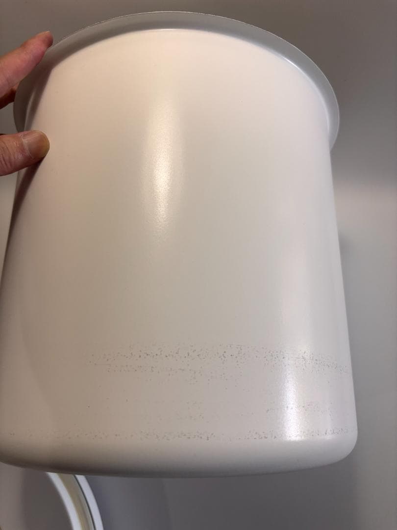 OoBLE 真空 食品保存容器 ホワイト ステンレス USED （4）