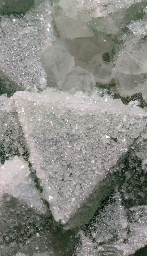 グリーンフローライトシュガー結晶原石