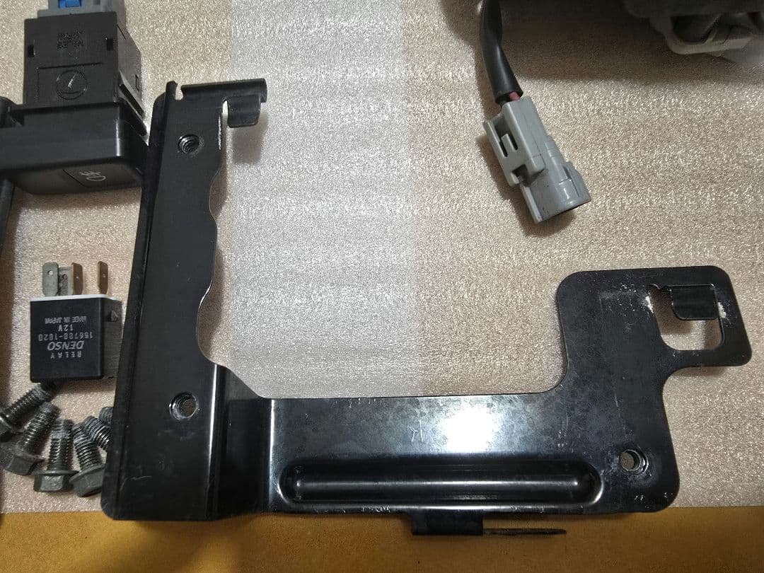 スバル インプレッサ WRX sti GDB GDA 涙目　純正フォグランプ