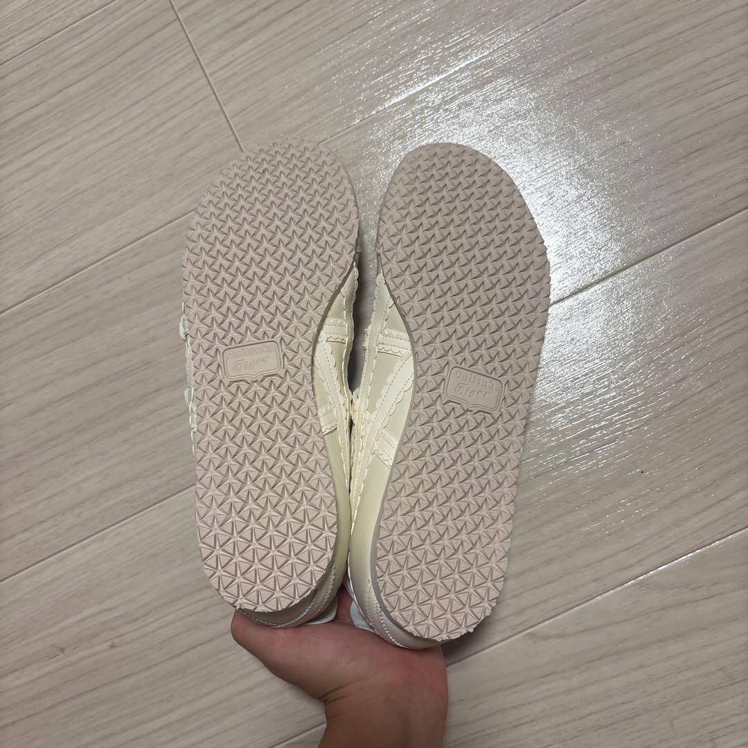 靴 Onitsuka Tiger MEXICO 66 TGRS