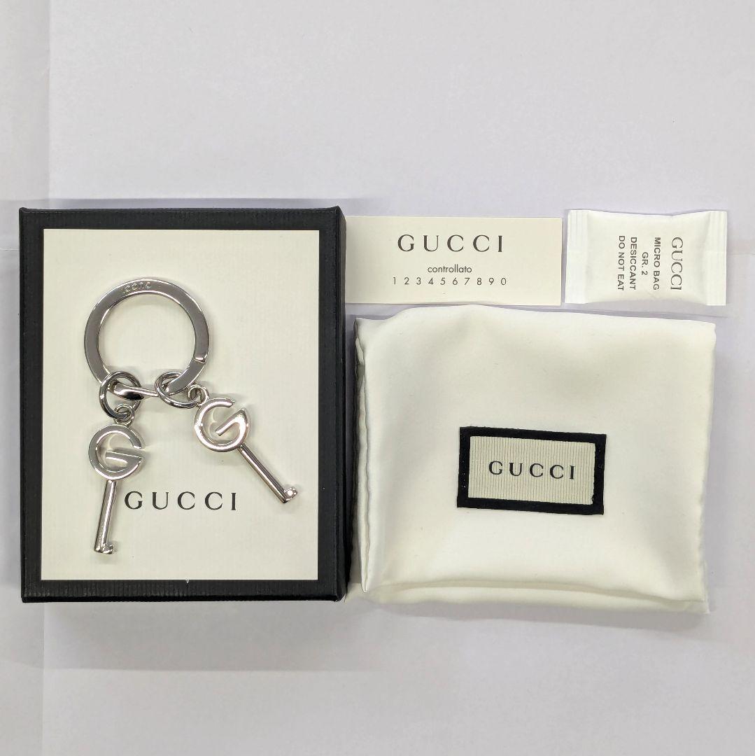 グッチ キーリング シルバーGロゴ 鍵モチーフ 箱保存袋つき 未使用品