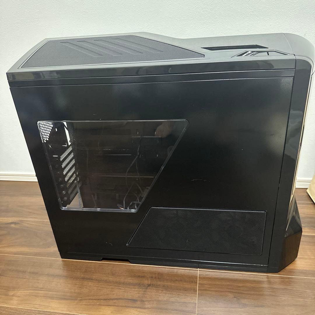 NZXT PHANTOMフルタワーブラック クリアサイドパネル 純正パネル付き