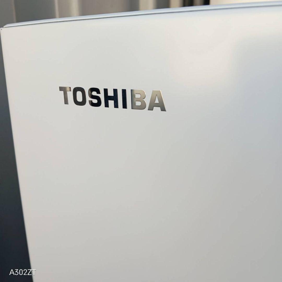 送料設置無料　最新モデル　東芝冷蔵庫　153L