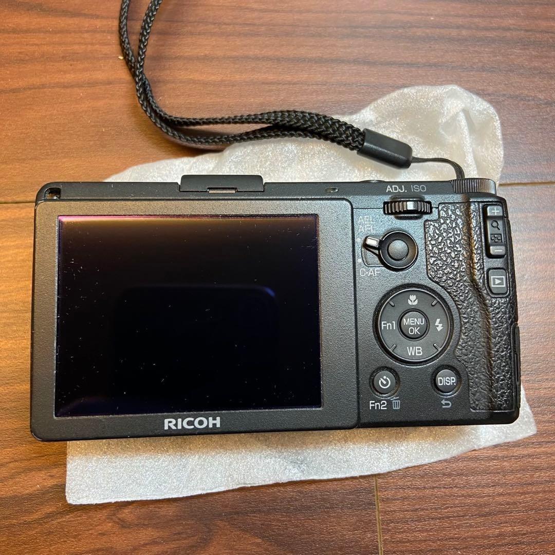 RICOH GR デジカメ ほぼ新品 4934