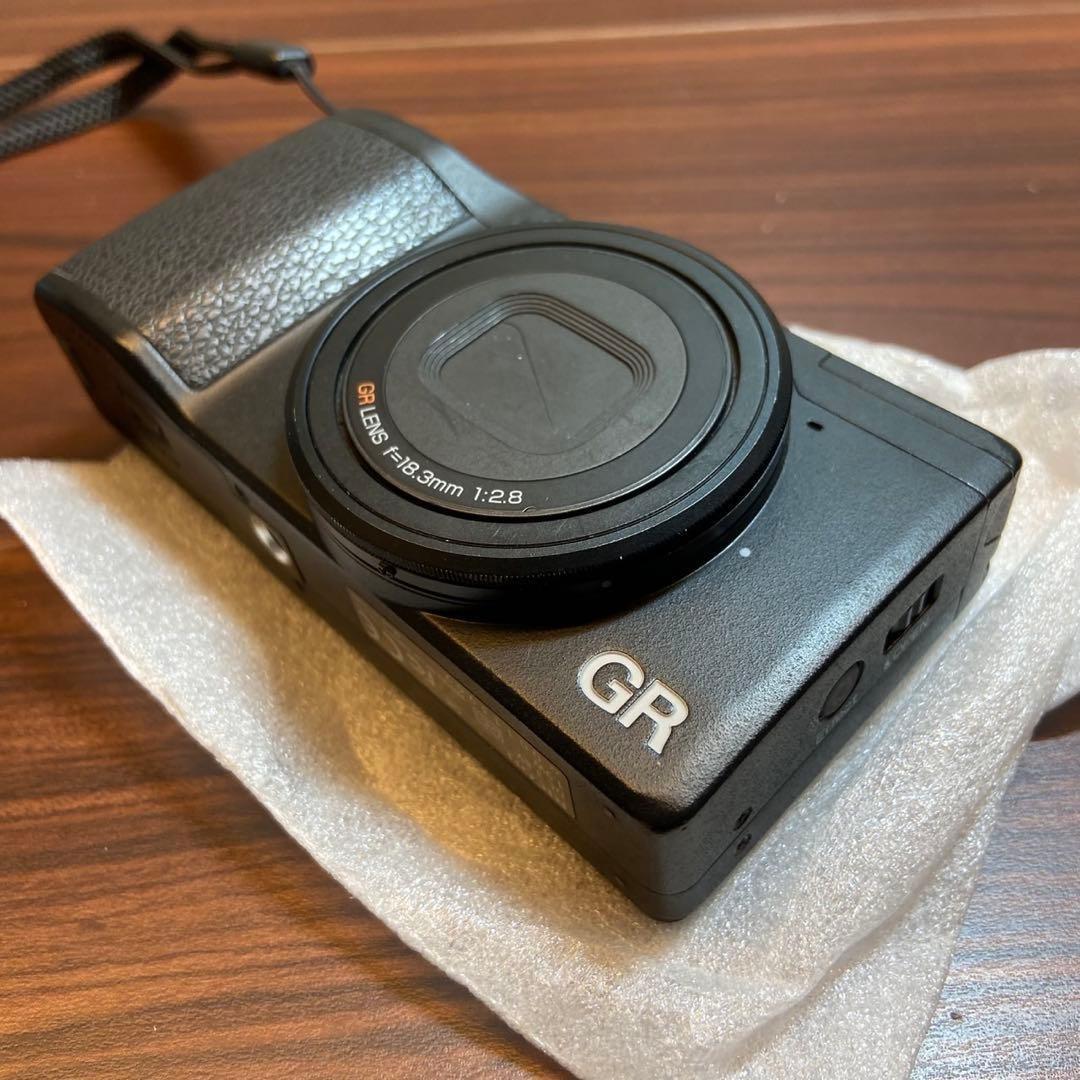 RICOH GR デジカメ ほぼ新品 4934