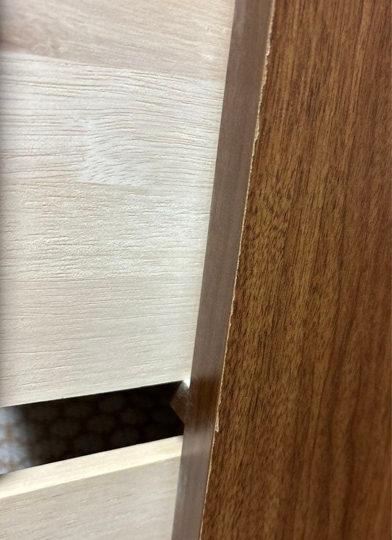 お値下げ中！！美品 チェッカーガラス　6段スリムチェスト