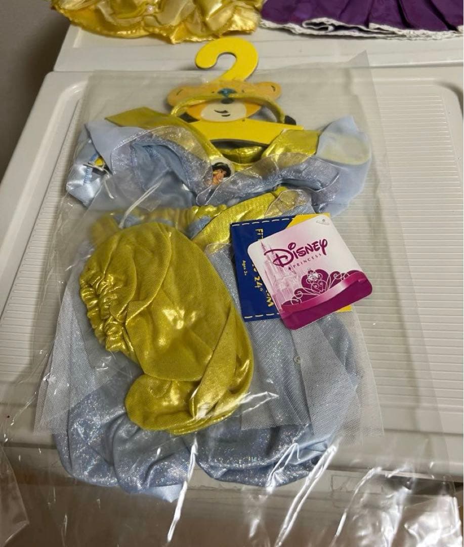 ラプンツェル、ベル、ジャスミンコスチューム　ビルドアベアシェリーメイ ダッフィー