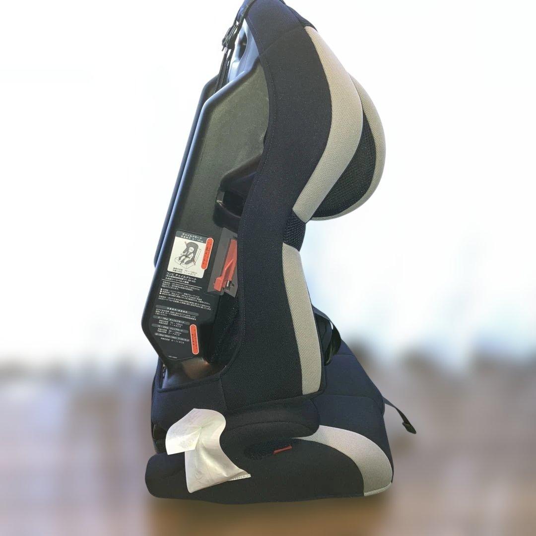 CombiジョイトリップエッグショックSimplight チャイルドシート