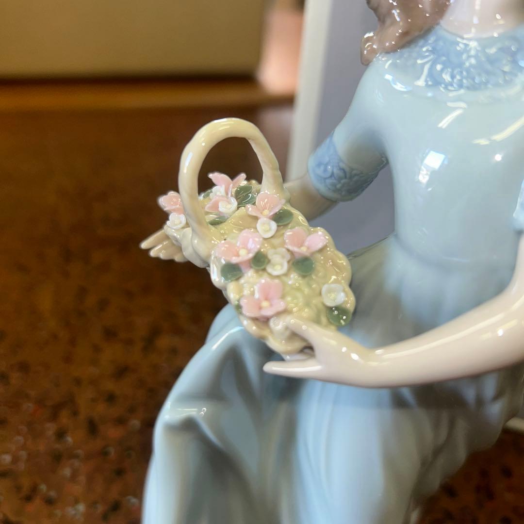 【新品近】リヤドロ LLADRO  「春のお庭にかえって」　箱付き