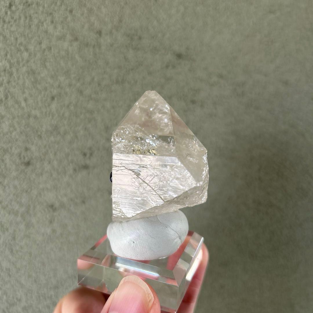 希少産地 ノルウェー産 水晶 ポイント アナテース共生