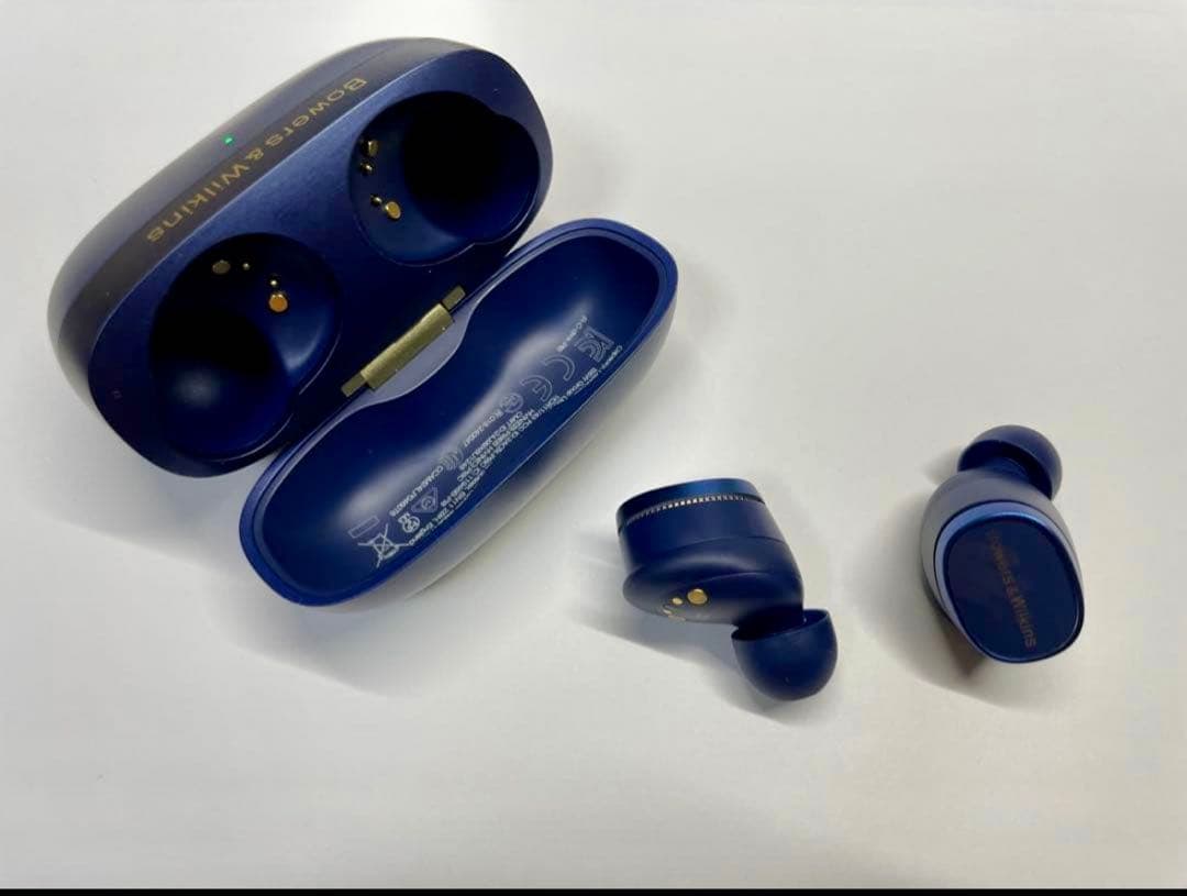 【Bowers & Wilkins】 Pi8 (ミッドナイト・ブルー)