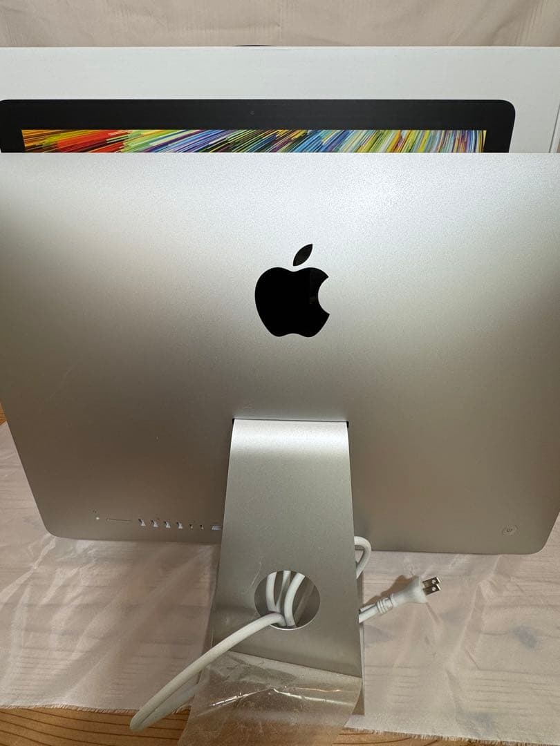 美品iMac (Retina 4K, 21.5, 2017)元箱付すぐ発送