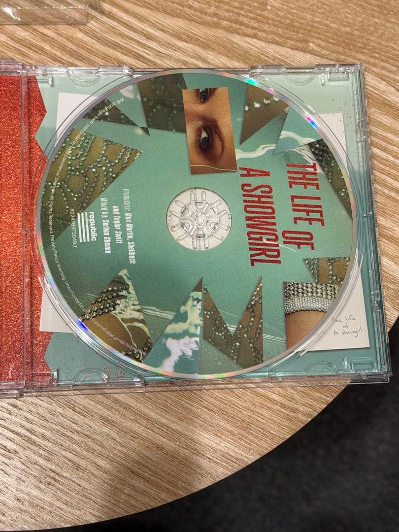 THE LIFE OF A SHOWGIRL CDサインPHOTO4④