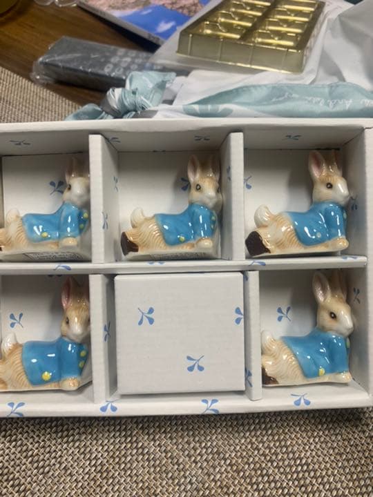 ピーターラビット箸置き